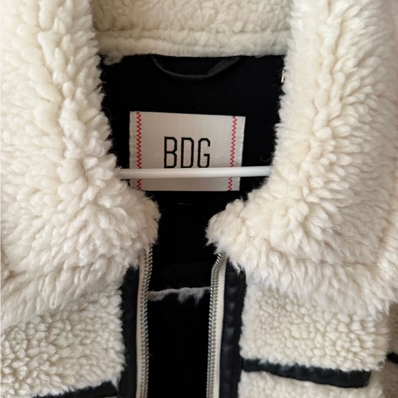 Urban Outfitters BDG Cream and Black Teddy Jacket - Picture 3 of 4